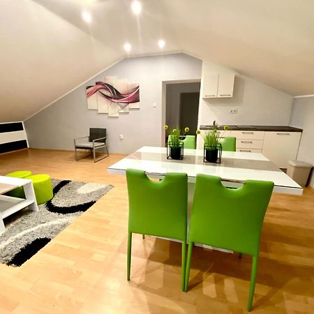 Apartments Suzi ツリクヴェニツァ エクステリア 写真