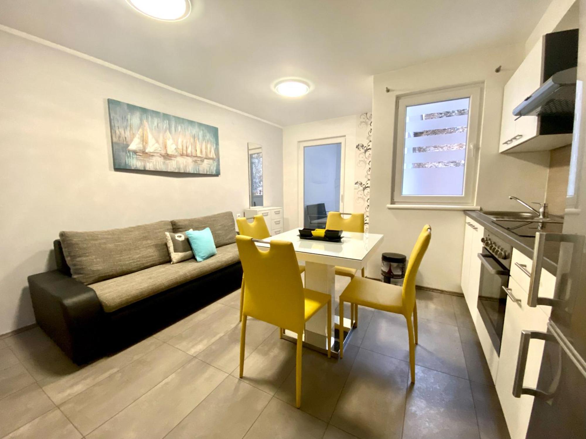 Apartments Suzi ツリクヴェニツァ エクステリア 写真
